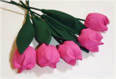 Rózsaszín tulipánok (öt szál)