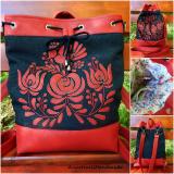 Matyó madaras többfunkciós hátizsák/oldaltáska, piros fekete