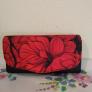 Női pénztárca  piros virággal 